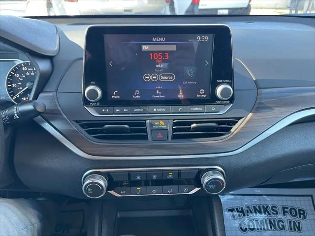 2025 Nissan Altima SV FWD