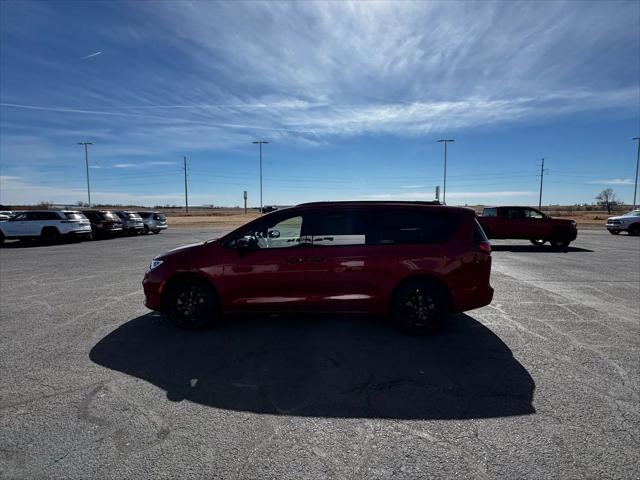 2026 Chrysler Pacifica Limited AWD
