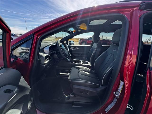 2026 Chrysler Pacifica Limited AWD