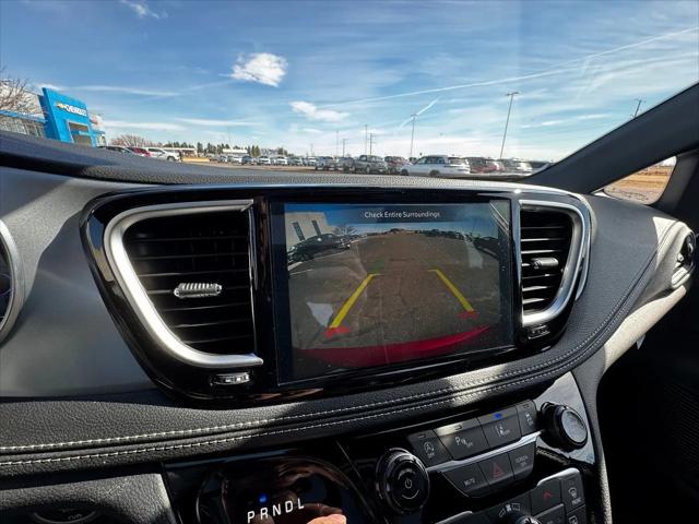 2026 Chrysler Pacifica Limited AWD