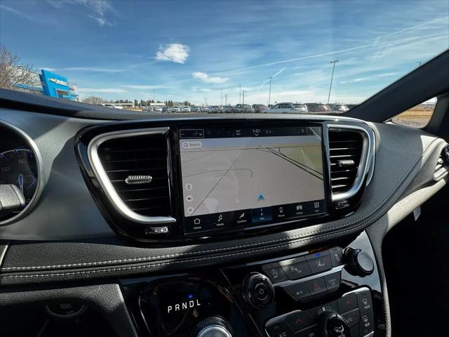 2026 Chrysler Pacifica Limited AWD