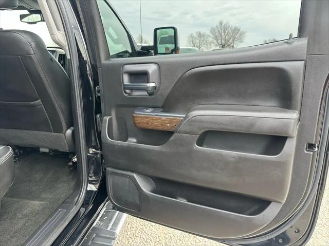 2017 GMC Sierra 3500HD Denali