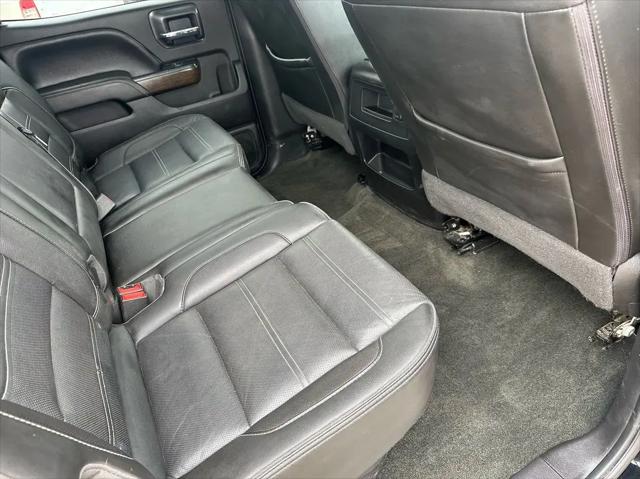 2017 GMC Sierra 3500HD Denali
