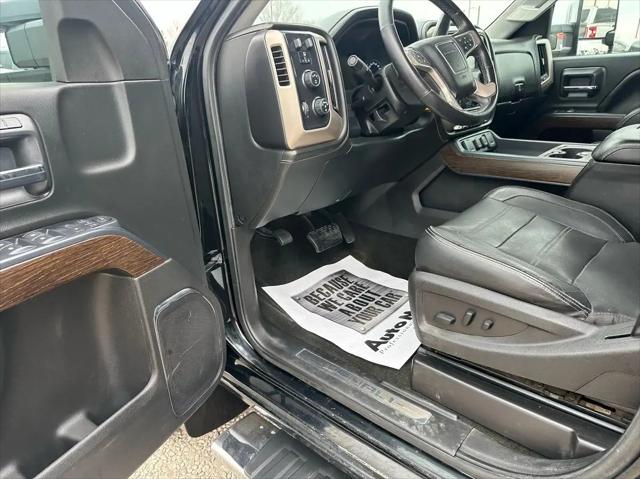 2017 GMC Sierra 3500HD Denali