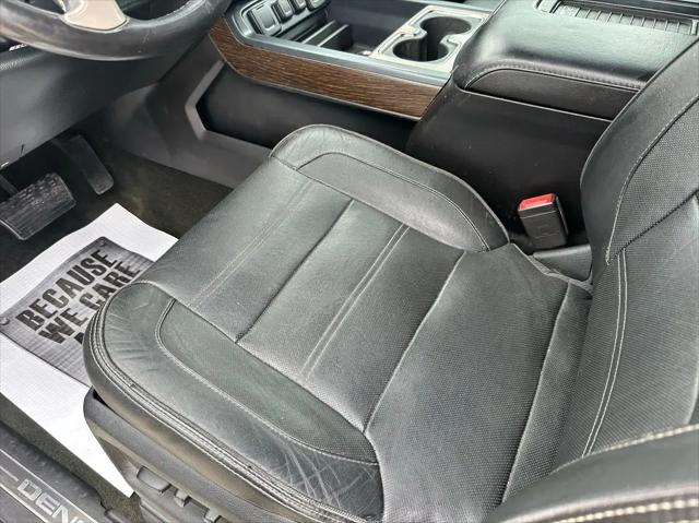 2017 GMC Sierra 3500HD Denali