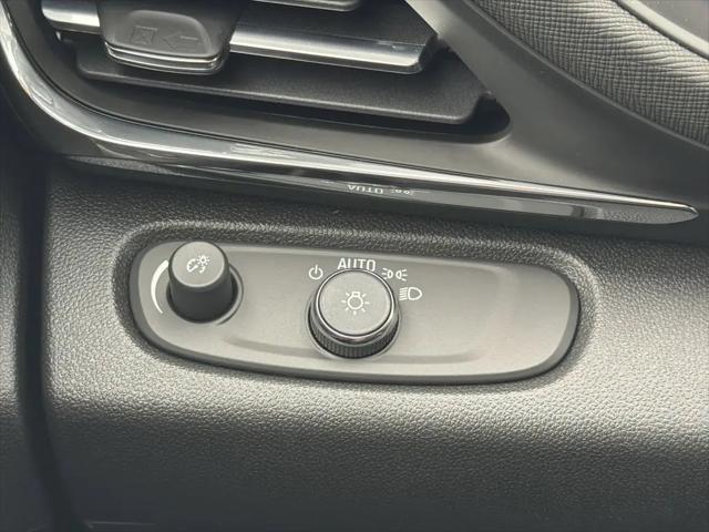 2026 Buick NV Preferred FWD