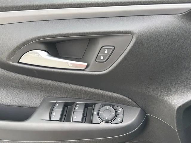 2026 Buick NV Preferred FWD