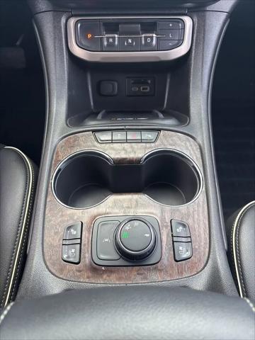 2023 GMC Acadia FWD Denali