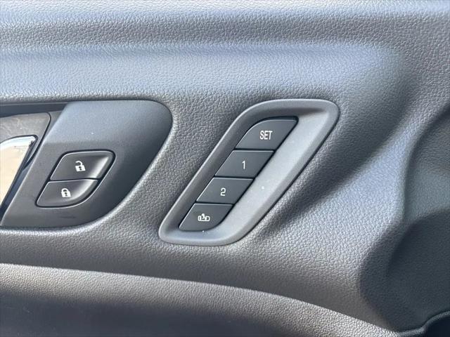 2023 GMC Acadia FWD Denali