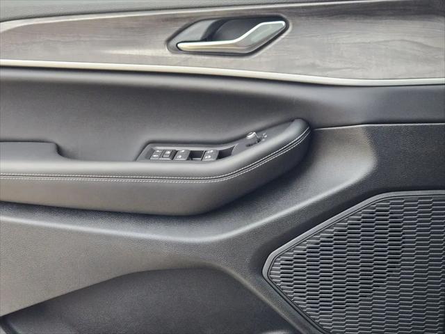 2026 Jeep Grand Cherokee Altitude 4x2