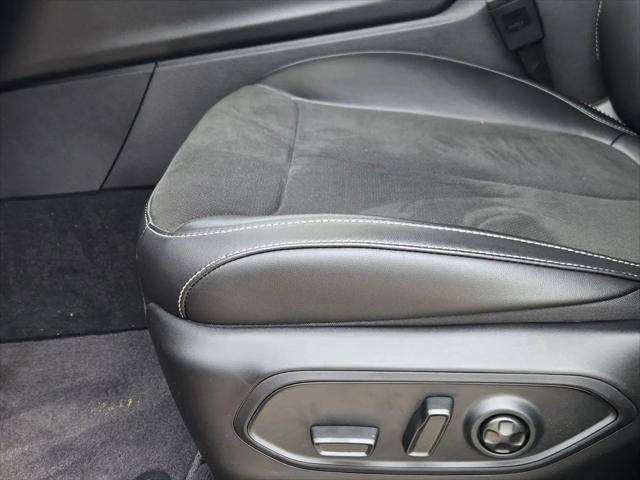 2026 Jeep Grand Cherokee Altitude 4x2
