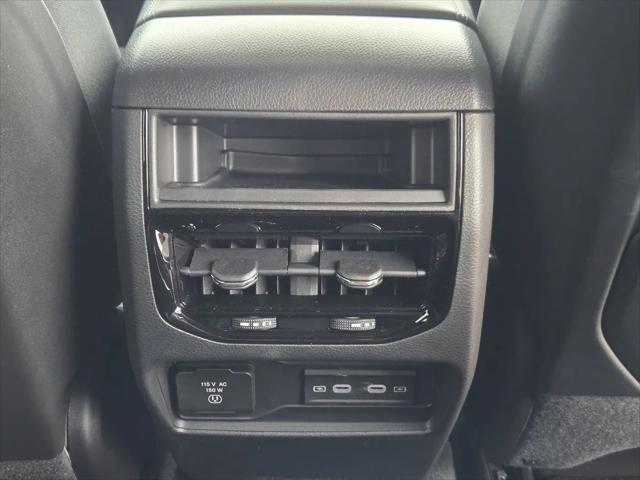 2026 Jeep Grand Cherokee Altitude 4x2