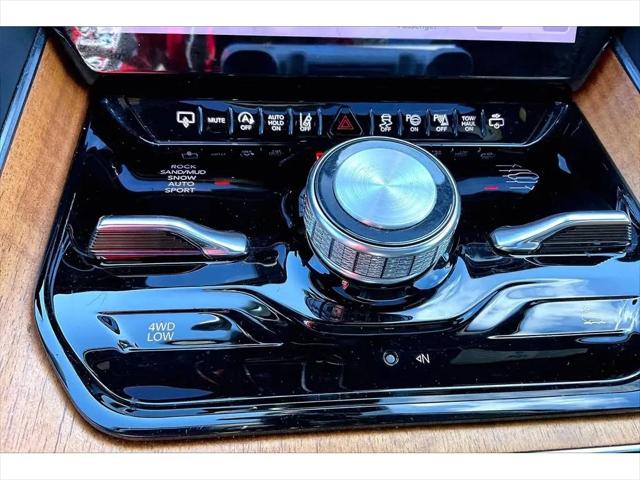 2024 Jeep Grand Wagoneer L Series III 4x4