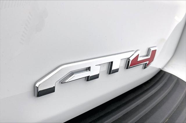 2026 GMC Yukon XL 4WD AT4