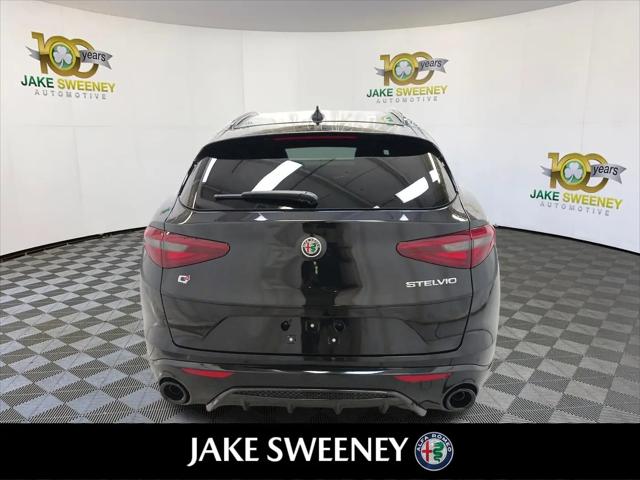 2022 Alfa Romeo Stelvio Veloce Ti AWD
