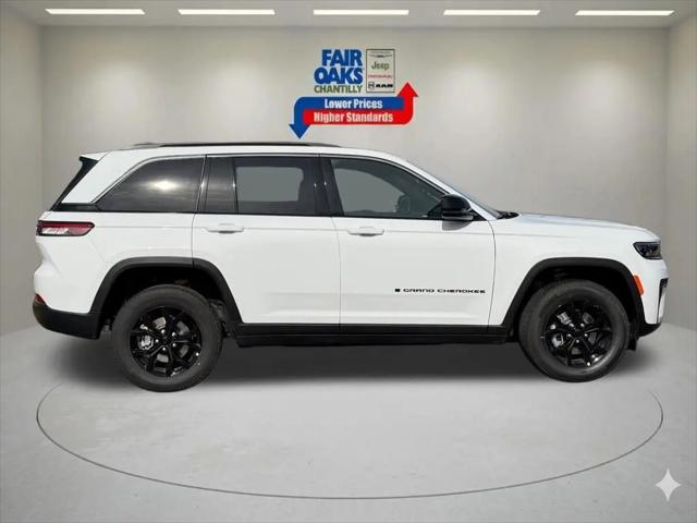 2026 Jeep Grand Cherokee Altitude 4x4