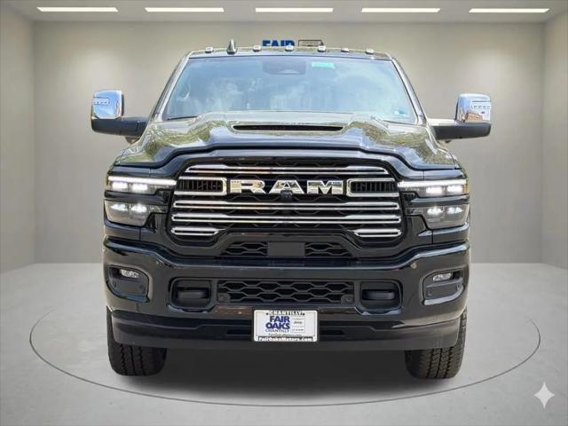 2026 Ram 3500 Laramie Crew Cab 4x4 64 Box