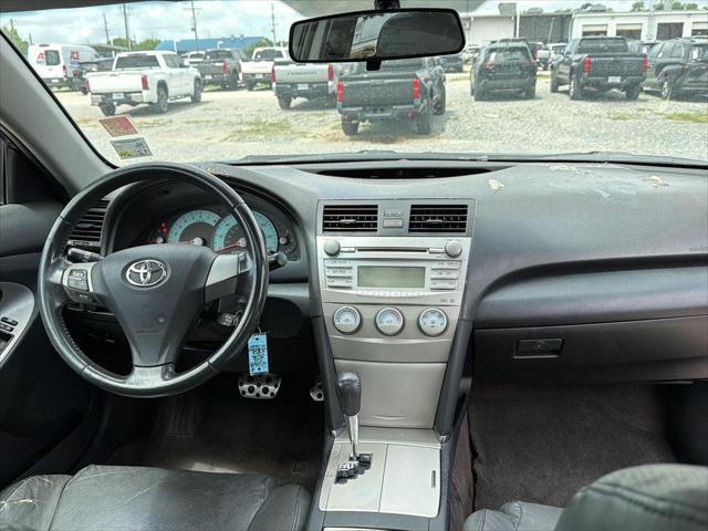 2011 Toyota Camry SE - Photo 13