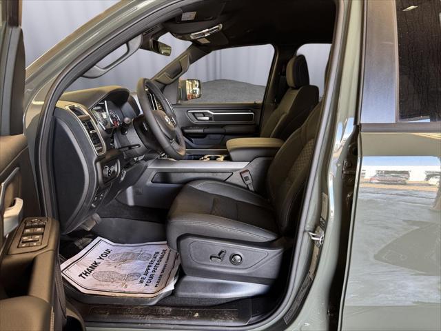 2026 Ram 1500 Big Horn Crew Cab 4x4 5'7" Box