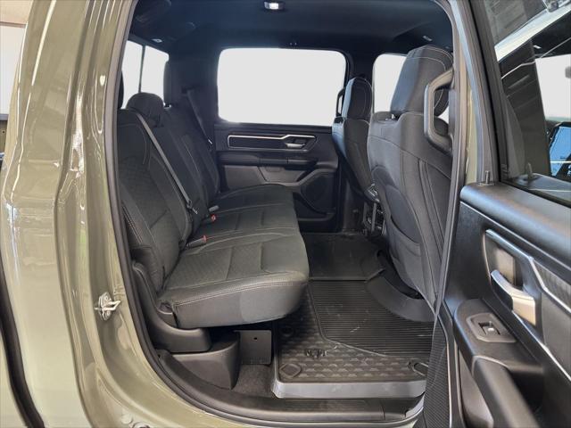 2026 Ram 1500 Big Horn Crew Cab 4x4 5'7" Box