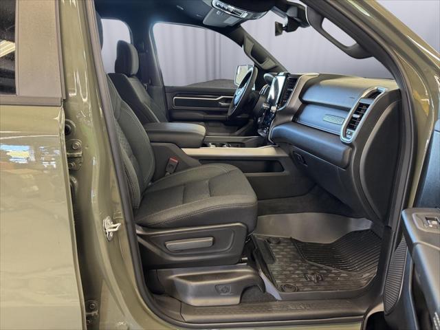 2026 Ram 1500 Big Horn Crew Cab 4x4 5'7" Box