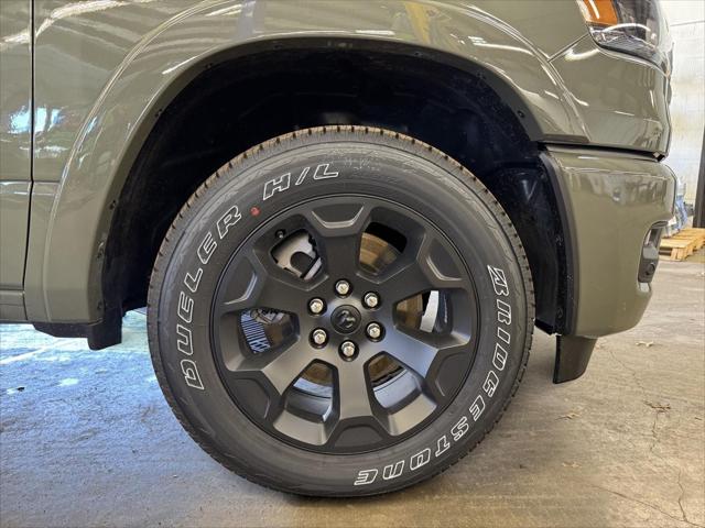 2026 Ram 1500 Big Horn Crew Cab 4x4 5'7" Box