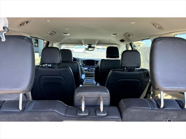 2021 Chrysler Pacifica Touring L