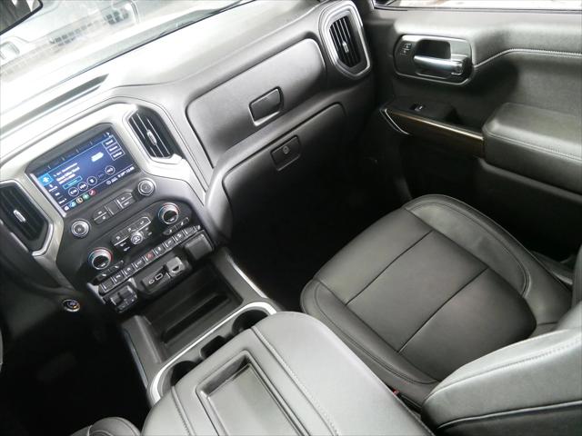 2020 Chevrolet Silverado 1500 4WD Crew Cab Short Bed RST