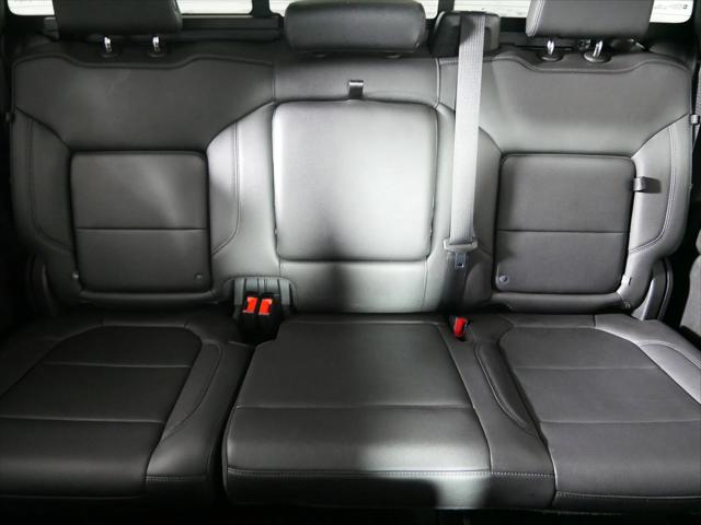 2020 Chevrolet Silverado 1500 4WD Crew Cab Short Bed RST