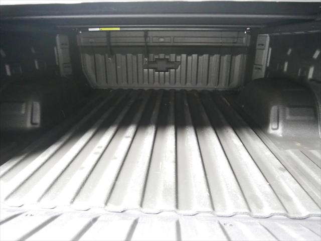 2020 Chevrolet Silverado 1500 4WD Crew Cab Short Bed RST