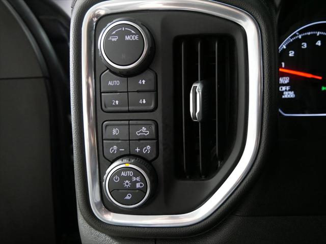2020 Chevrolet Silverado 1500 4WD Crew Cab Short Bed RST