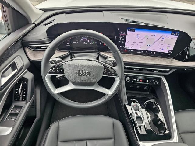 2025 Audi Q5 Premium TFSI quattro S tronic