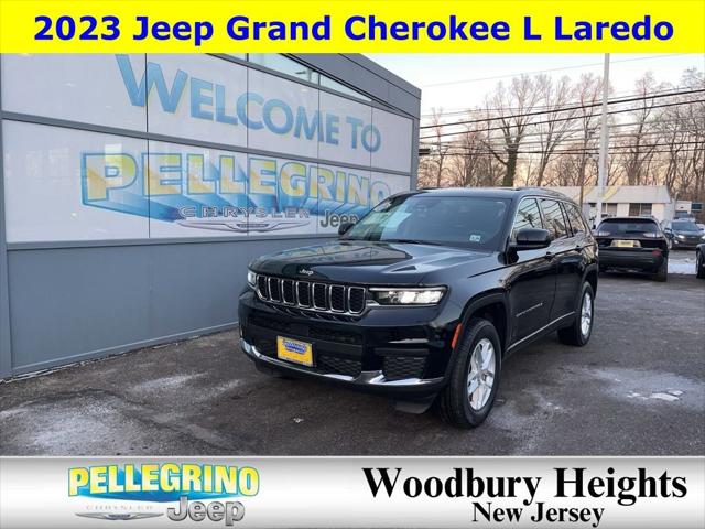 2023 Jeep Grand Cherokee L Laredo 4x4