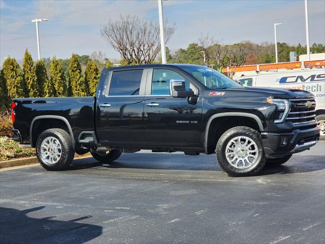 2025 Chevrolet Silverado 2500HD 4WD Crew Cab Standard Bed LT