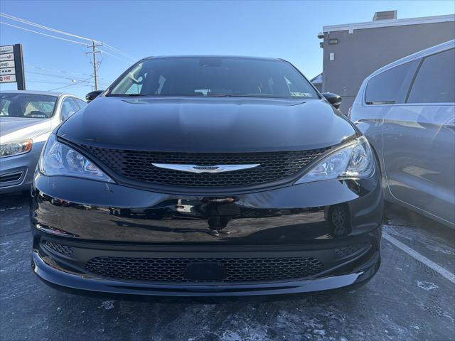 2026 Chrysler Voyager LX