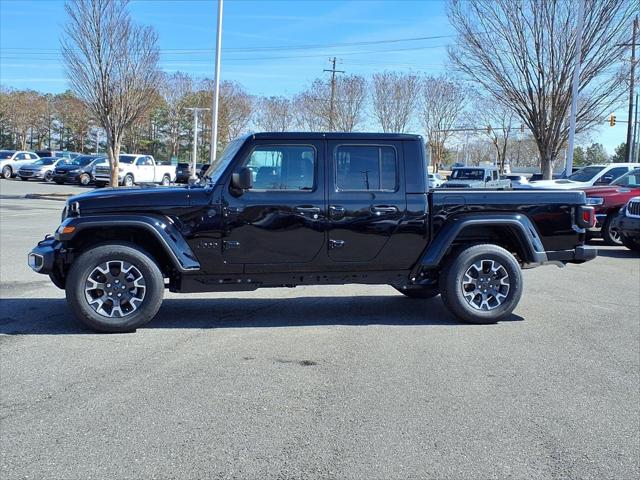 2026 Jeep Gladiator GLADIATOR SAHARA 4X4