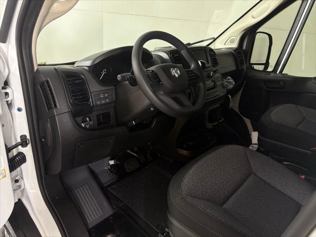 2026 Ram ProMaster Cargo Van Tradesman Low Roof 118 WB w/Pass Seat