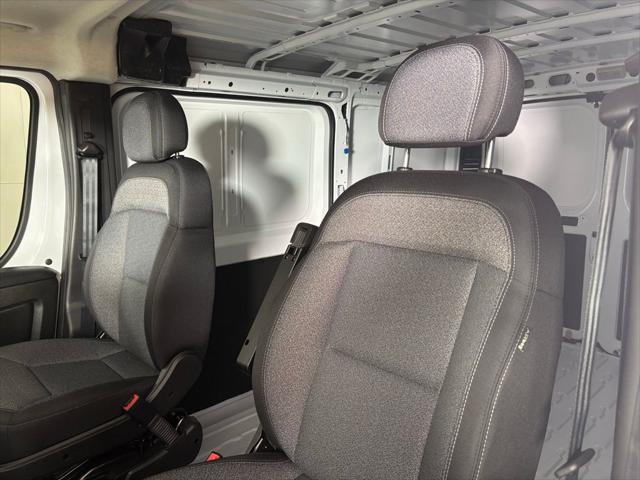 2026 Ram ProMaster Cargo Van Tradesman Low Roof 118 WB w/Pass Seat