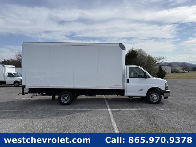 2026 Chevrolet Express Cutaway 4500 Van