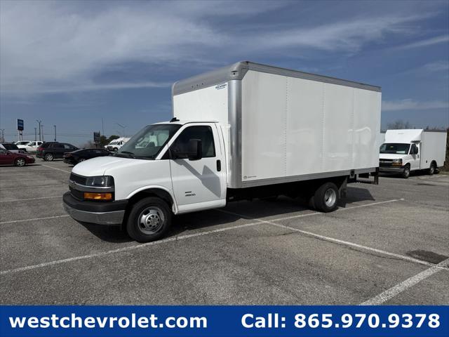 2026 Chevrolet Express Cutaway 4500 Van