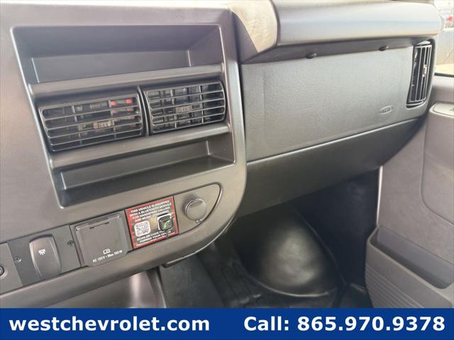 2026 Chevrolet Express Cutaway 4500 Van