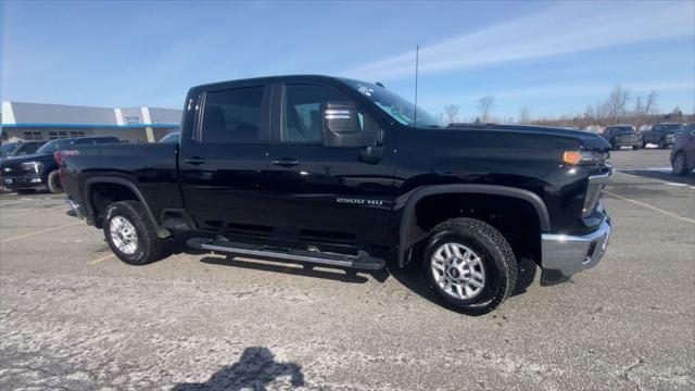 2025 Chevrolet Silverado 2500HD 4WD Crew Cab Standard Bed LT
