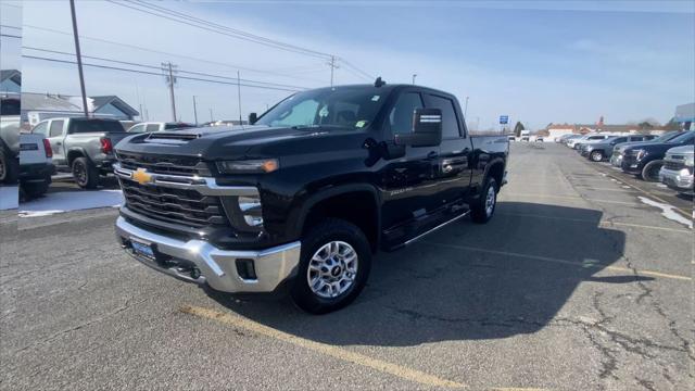 2025 Chevrolet Silverado 2500HD 4WD Crew Cab Standard Bed LT