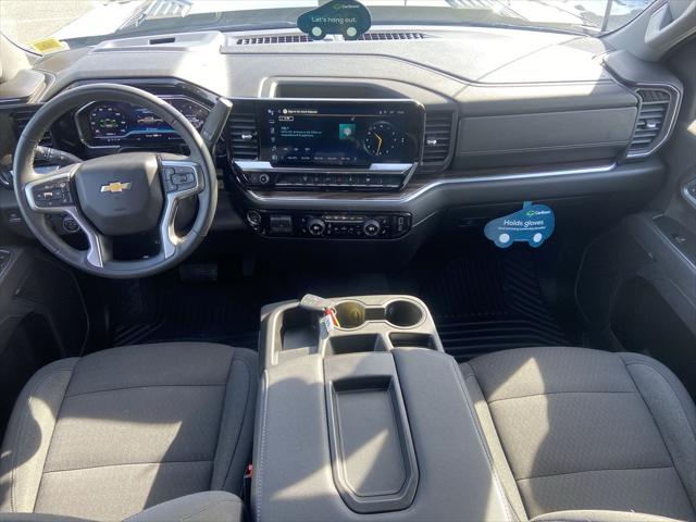 2025 Chevrolet Silverado 2500HD 4WD Crew Cab Standard Bed LT