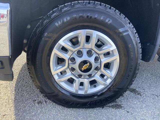 2025 Chevrolet Silverado 2500HD 4WD Crew Cab Standard Bed LT