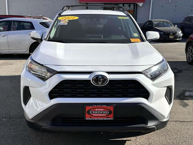 2021 Toyota RAV4 LE [6]