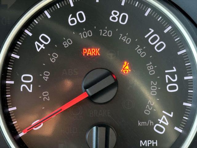 2021 Toyota RAV4 LE [25]