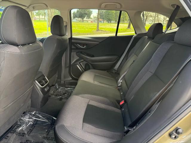 2022 Subaru Outback Premium