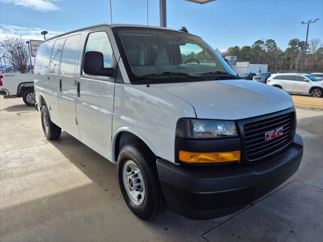 2025 GMC Savana Cargo RWD 2500 Regular Wheelbase Work Van