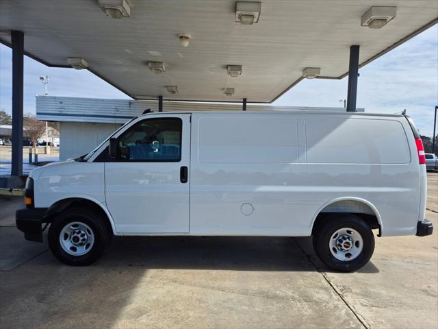 2025 GMC Savana Cargo RWD 2500 Regular Wheelbase Work Van
